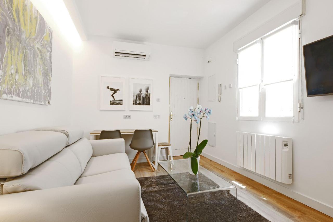 Apartament Angel Square Madryt Zewnętrze zdjęcie